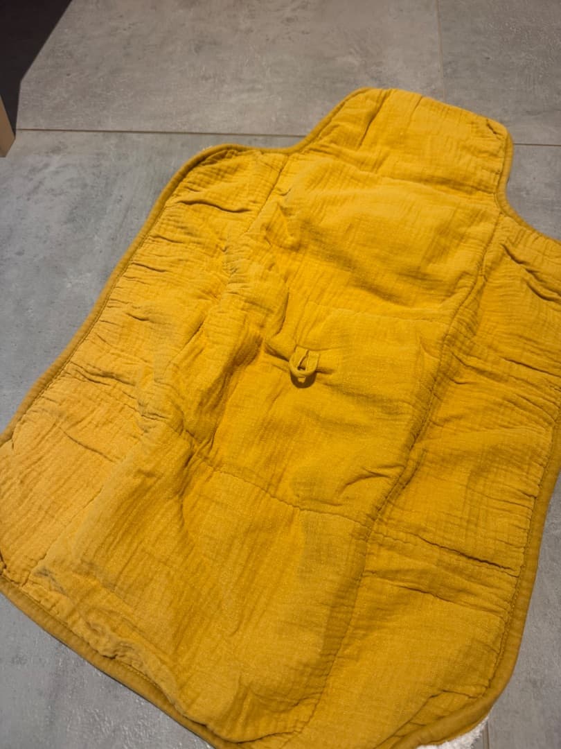 Cotton Gauze Changing Mat Yellow White thumbnail 2