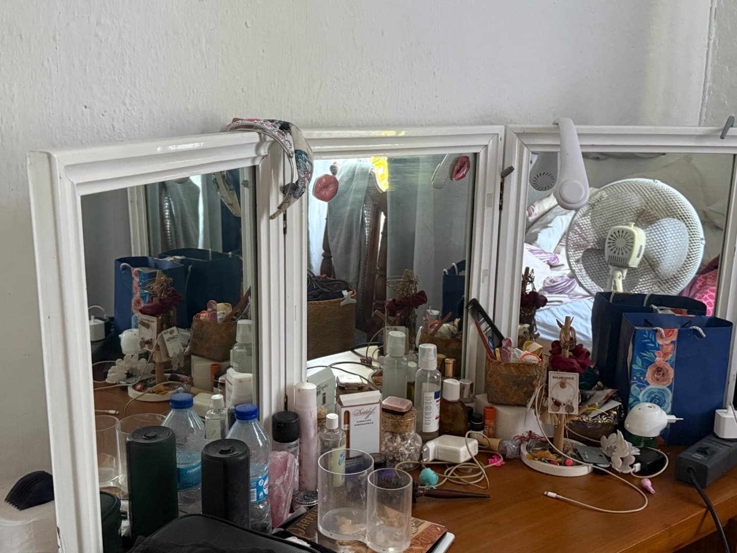 3-Panel Vanity Mirror White - Image 1 of 1