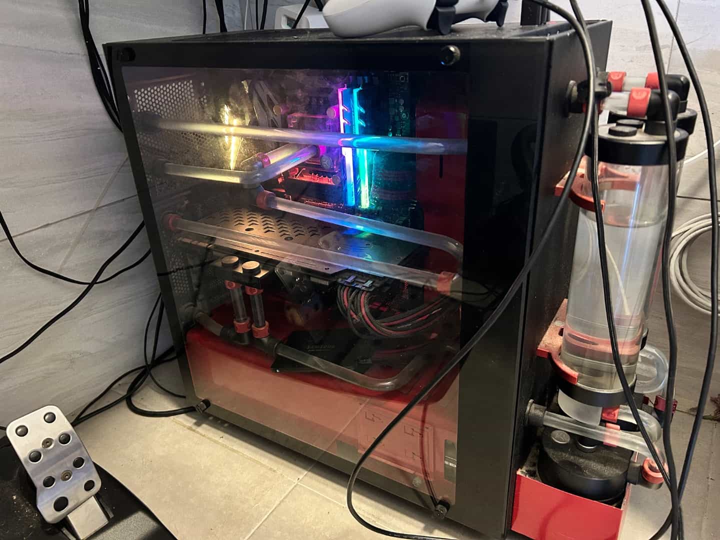 Custom Water-Cooled PC i7-8700K GTX 1080 Ti 32GB RAM