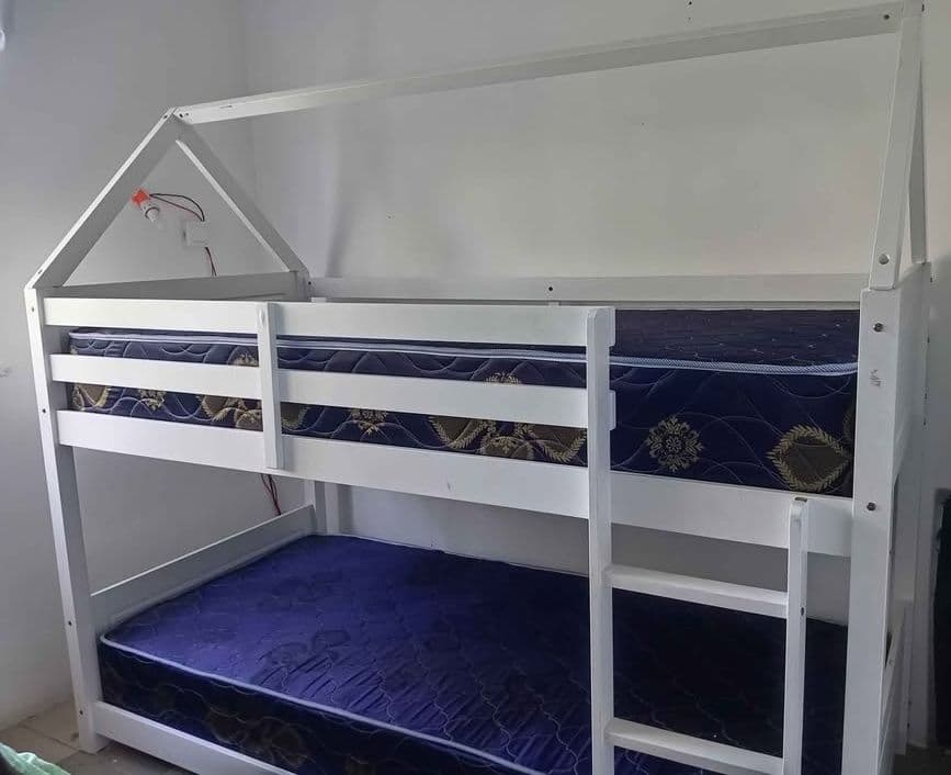White House-Style Bunk Bed with Mattresses - Image 1 of 2