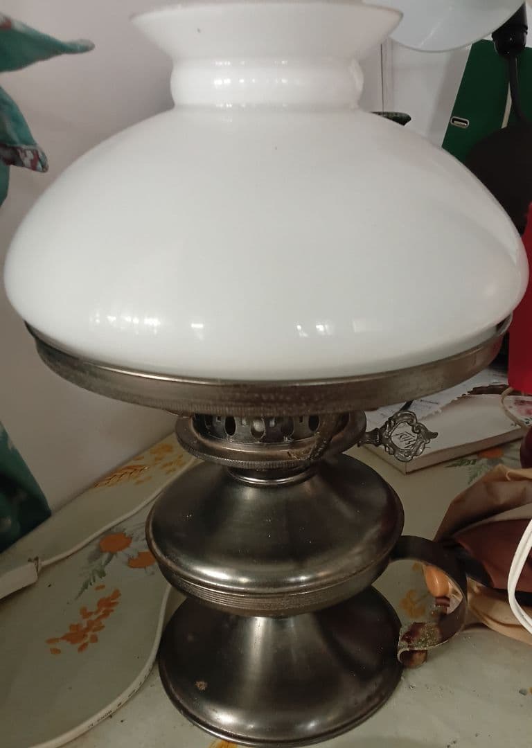 Vintage Style Oil Lamp Table Light - Image 1 of 1