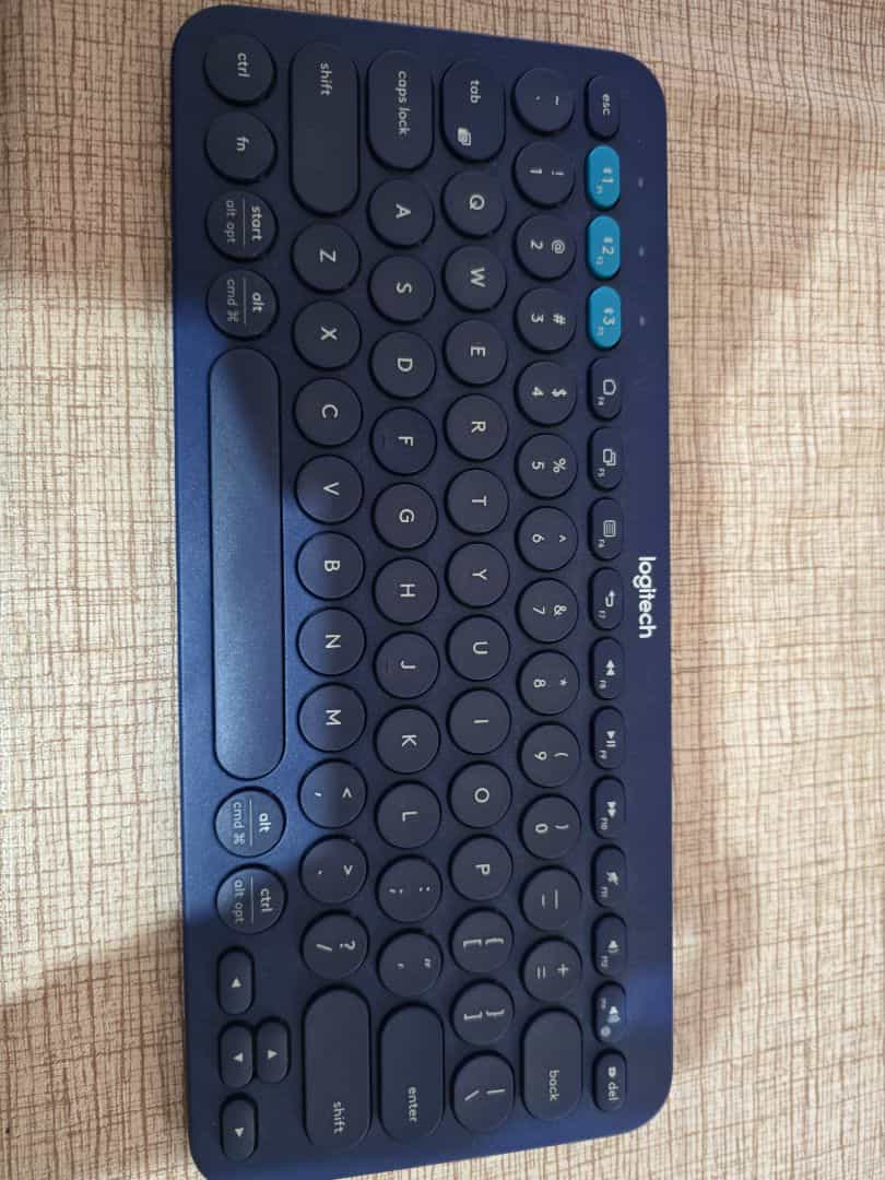 Logitech K380 Bluetooth Keyboard Blue