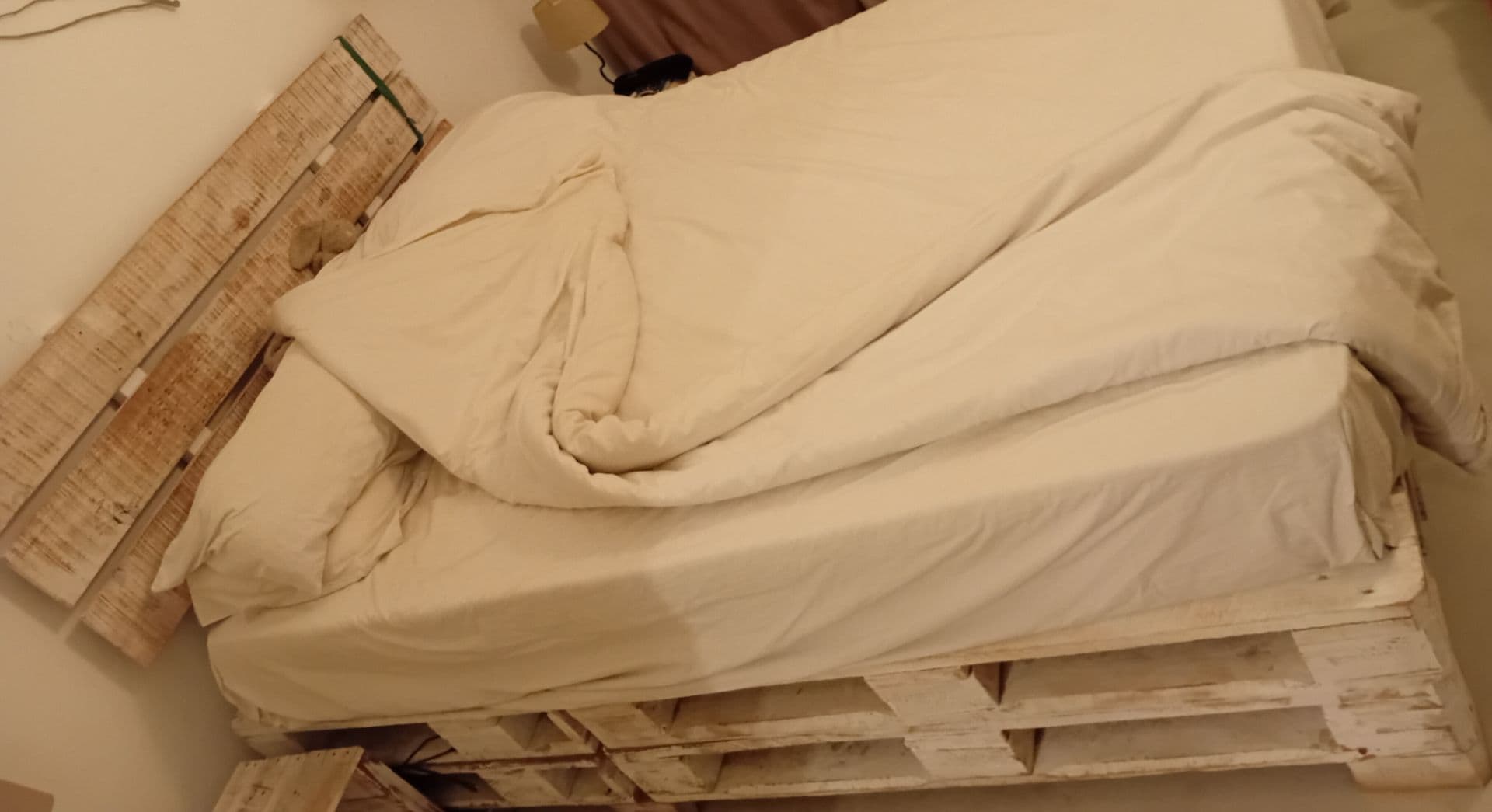 Queen Size Pallet Bed 160x200 - Image 1 of 1