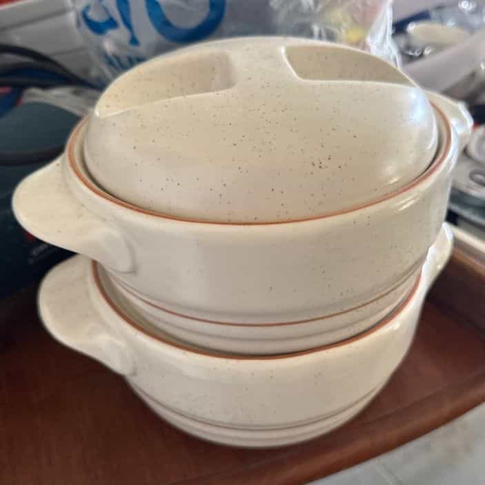 Ceramic Soup Bowls with Lids Set