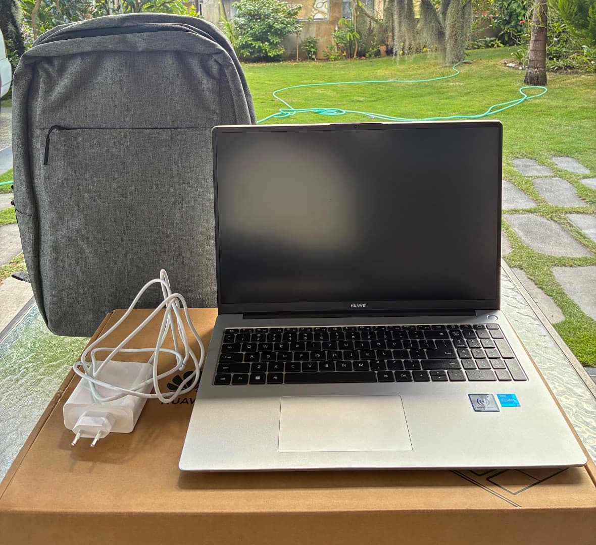 Huawei MateBook D16 Laptop Silver - Image 1 of 2