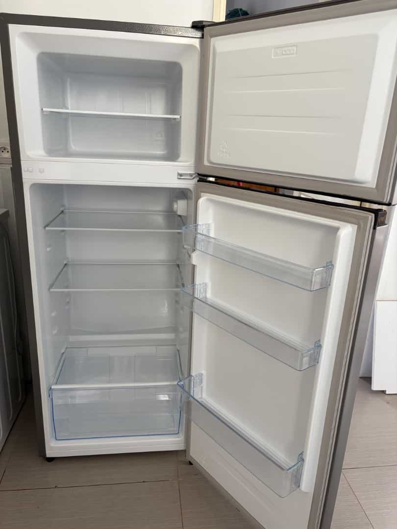 Hisense 205L Refrigerator Silver