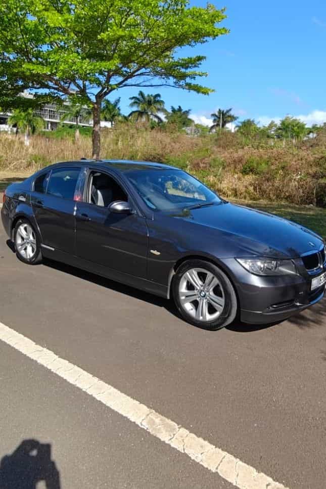 BMW 3 Series Sedan