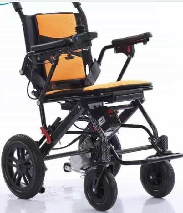 Fauteuil roulant électrique pliable cadre carbone 24V siège orange