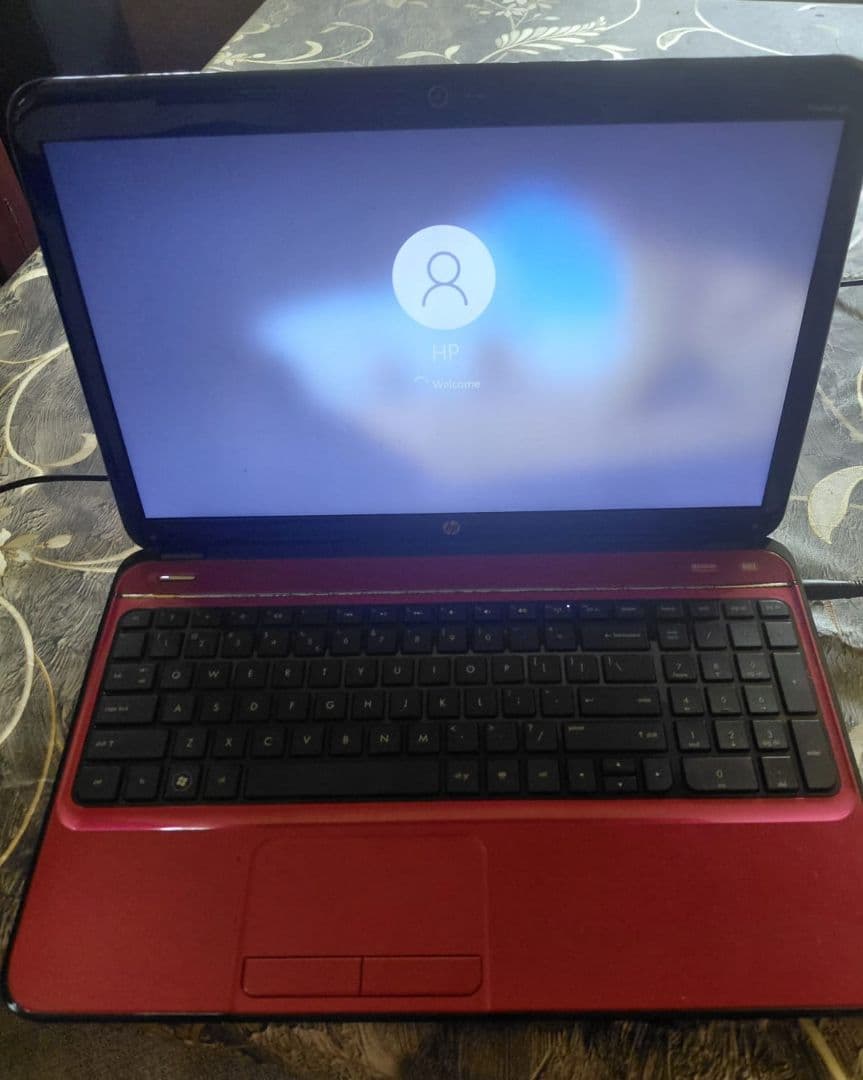 HP 15.6-inch Laptop 8GB RAM 512GB SSD Red - Image 1 of 1