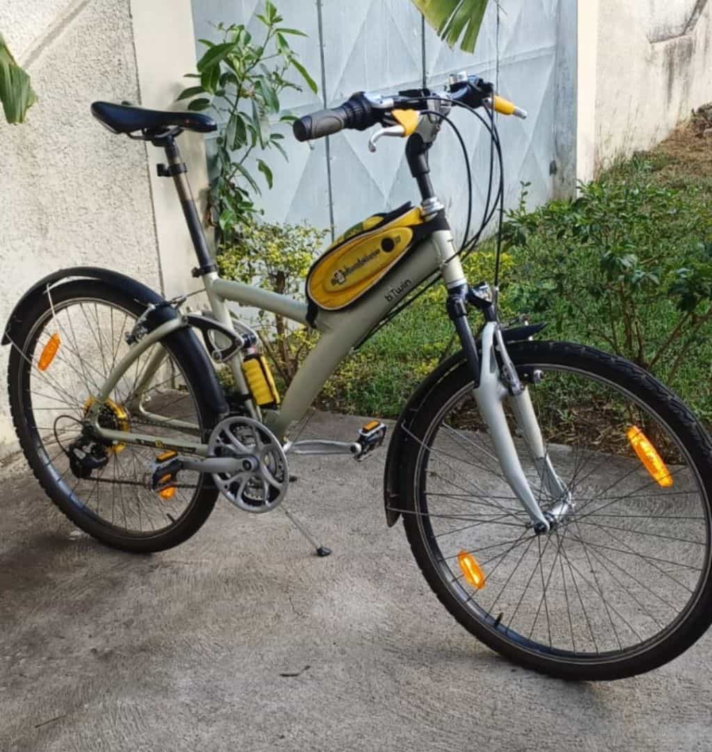VTT B'Twin Gris et Jaune