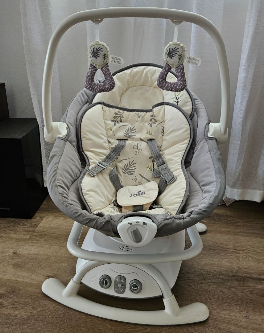 Balanelle pour bébé Joie électrique et manuelle - Image 1 of 1