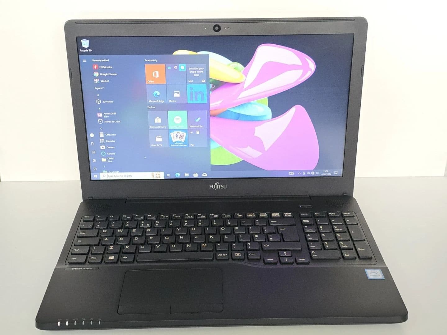 Fujitsu Lifebook A Series Intel Core i5 16GB RAM 512GB SSD - Image 1 of 3